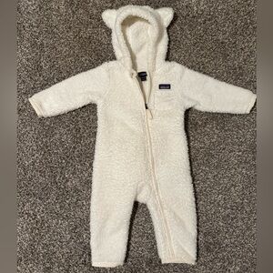 Patagonia Baby Furry Friends Bunting, Size 12-18 months, like new